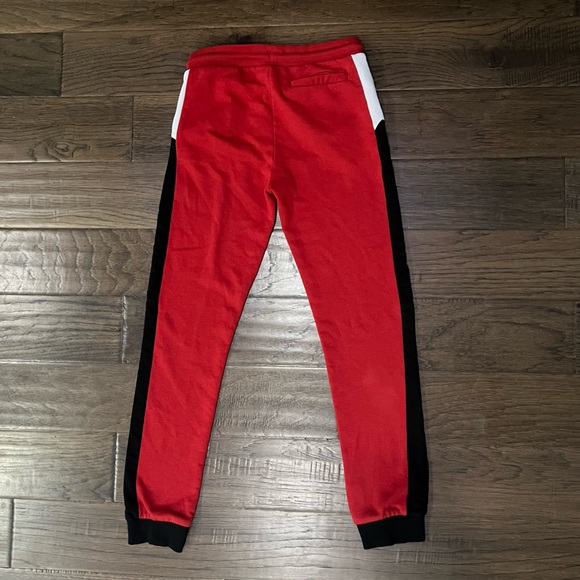 Girls Guess Sweatpants - Picture 3 of 9